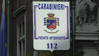 Falsi carabinieri truffano un’anziana, arrestati e condannati